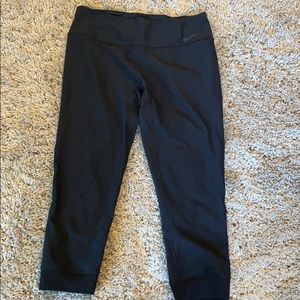Nike crop legging
